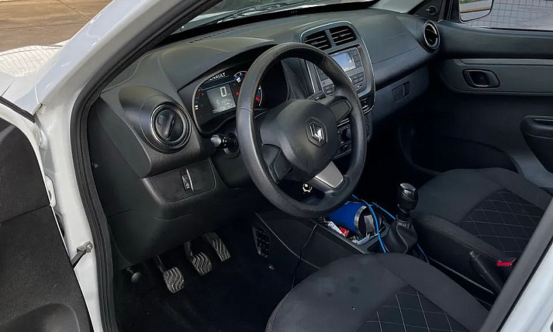 Renault Kwid Zen 1.0...