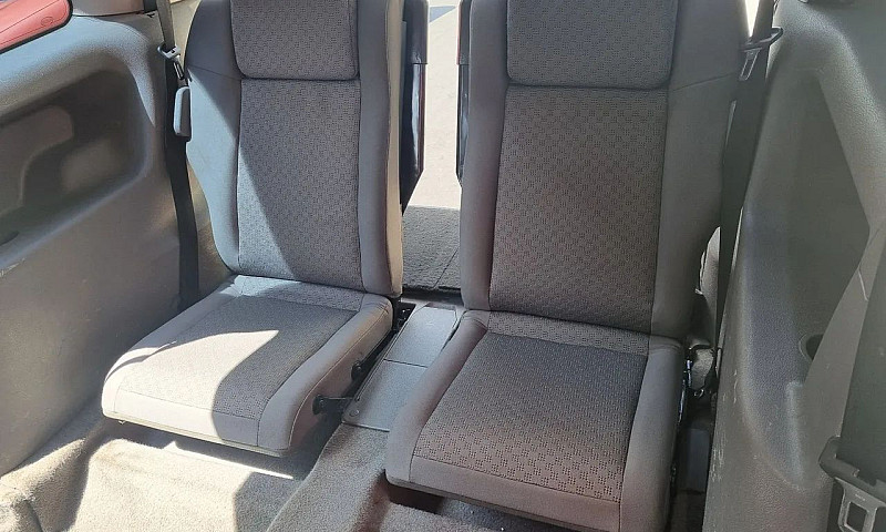 Chevrolet Zafira Com...