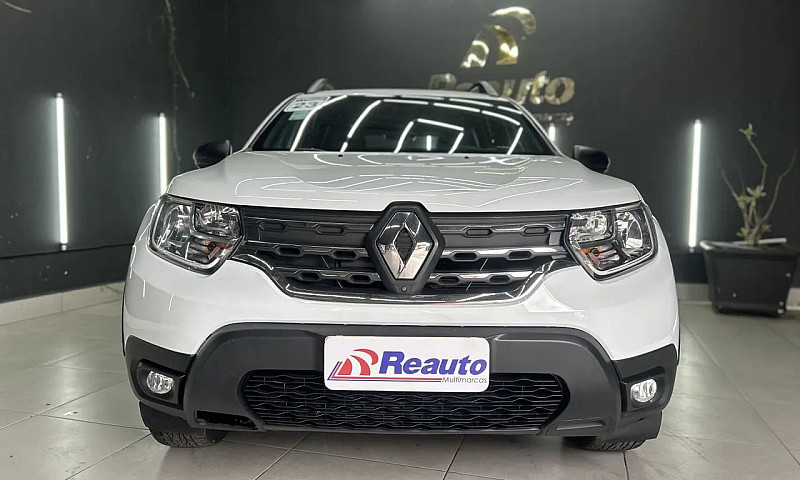 Renault Duster Iconi...