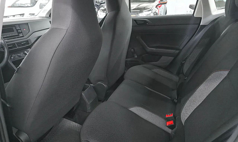 Volkswagen Polo Trac...