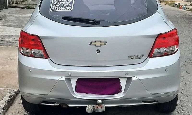 Chevrolet Onix Hatch...