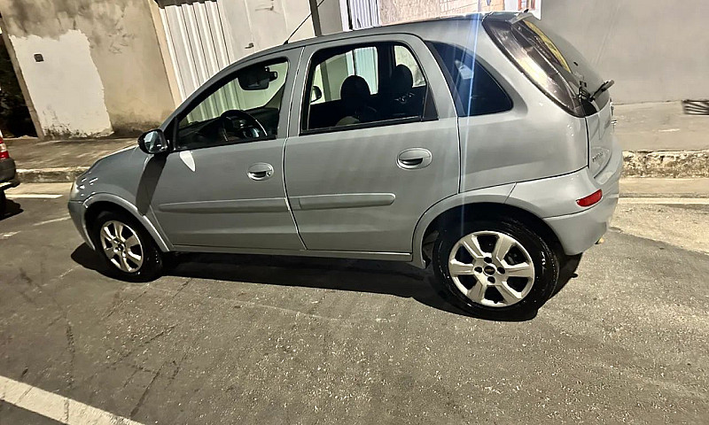 Chevrolet Corsa Hat....