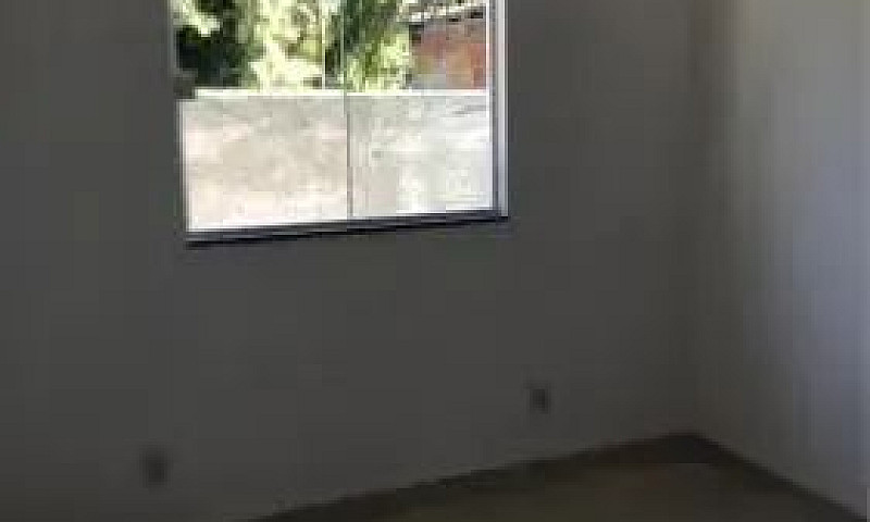 Casa Com 2 Dormitóri...