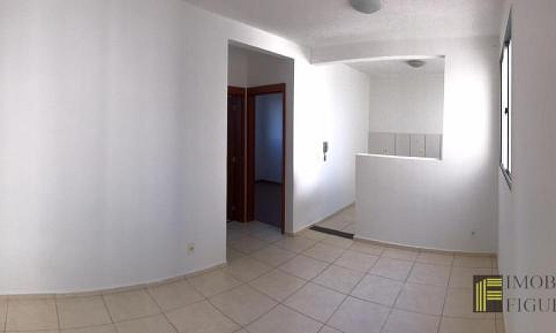 Apartamento Vila Ton...