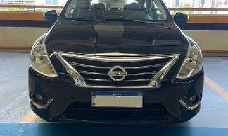 Nissan Versa Sl 2017...