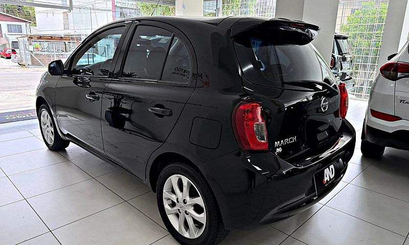 Nissan March Sv 1.0 ...