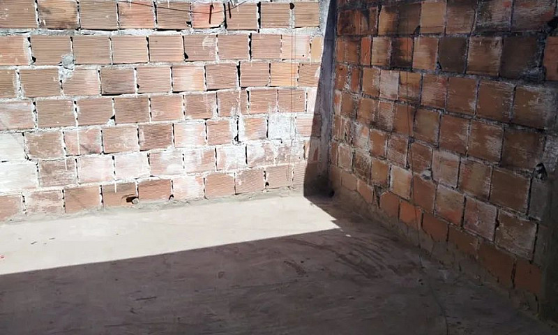 Casa Com 2 Quartos C...