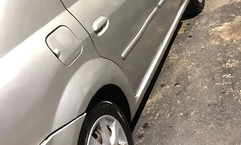 Renault Logan Expres...