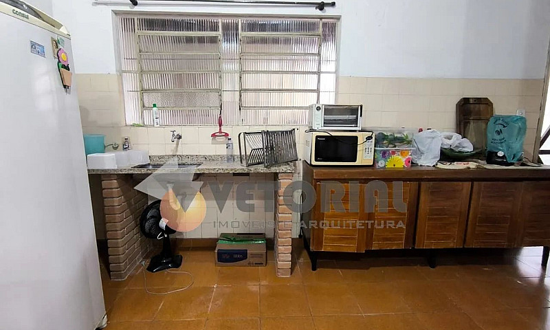 Casa Com 02 Dormitór...