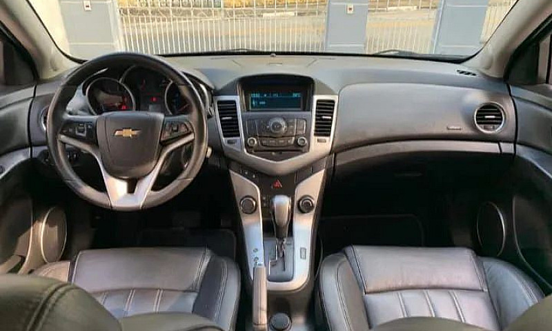 Chevrolet Cruze Hb S...