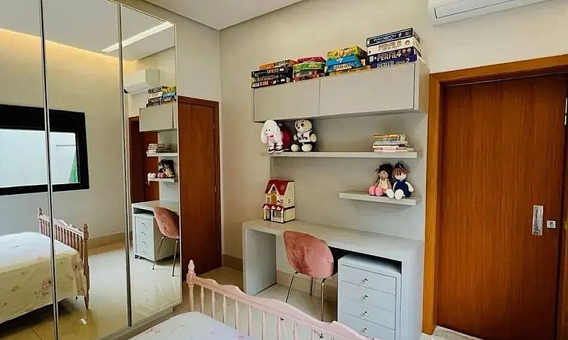Casa No Condomínio B...