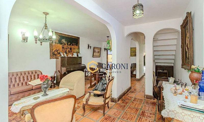 Casa Com 3 Dormitóri...