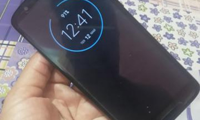 Vendo Moto G (6)...