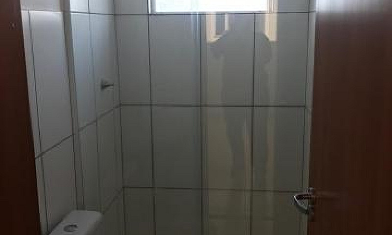 Apartamento Vila Ton...