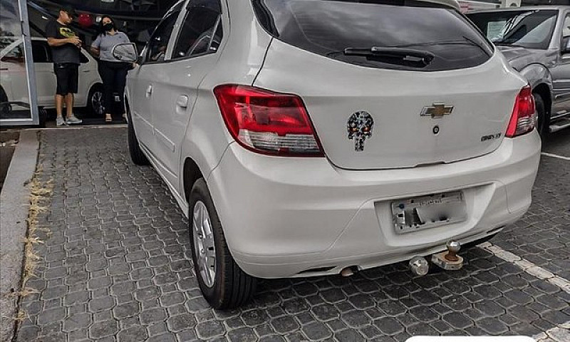 Chevrolet Onix 1.0 M...