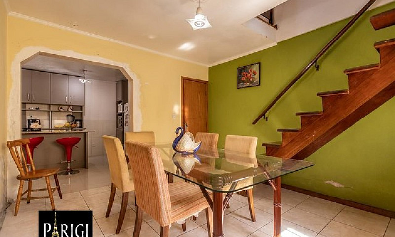 Casa Com 6 Dormitóri...