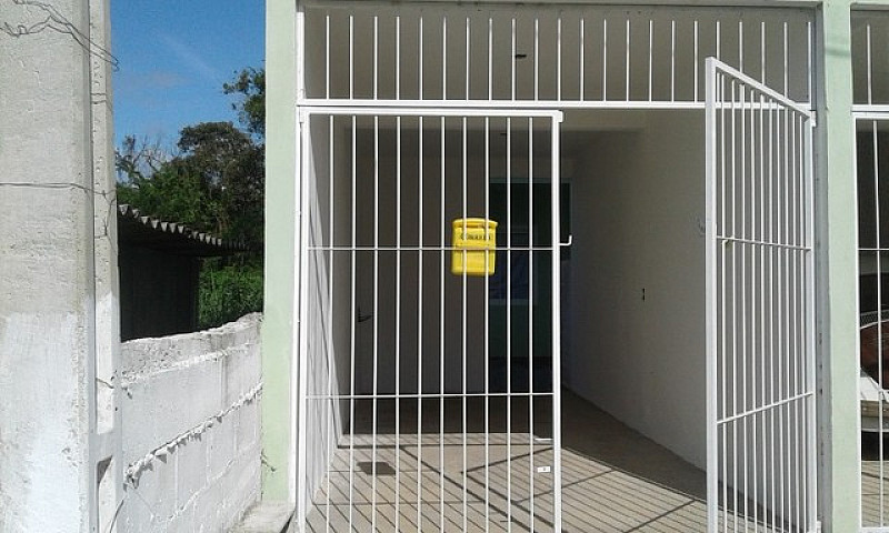 Casa Terrea Na Guard...