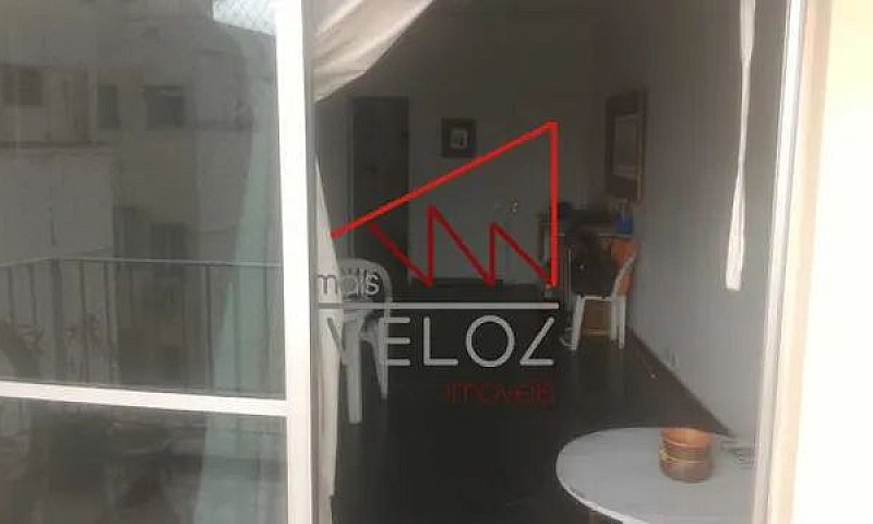 Apartamento-À Venda-...