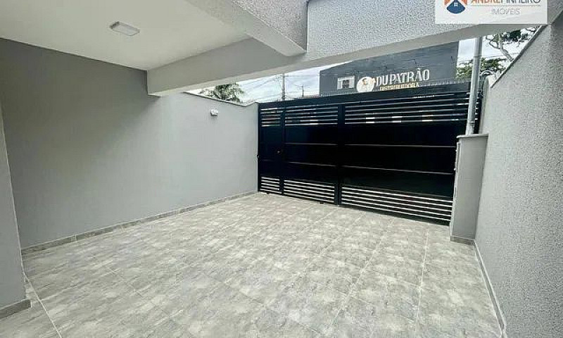 Casa Com 3 Quartos À...