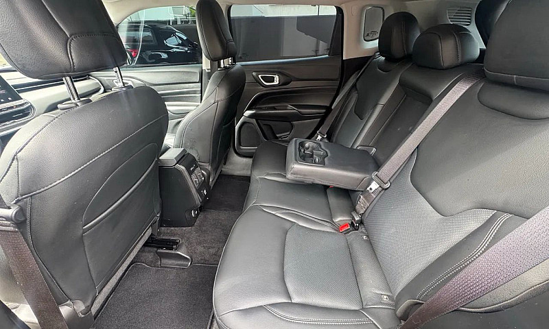 Jeep Compass Long. T...