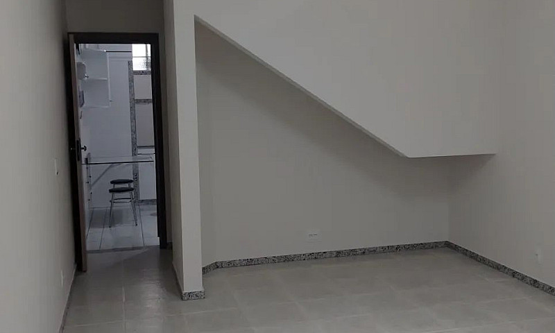 Casa Geminada Para A...