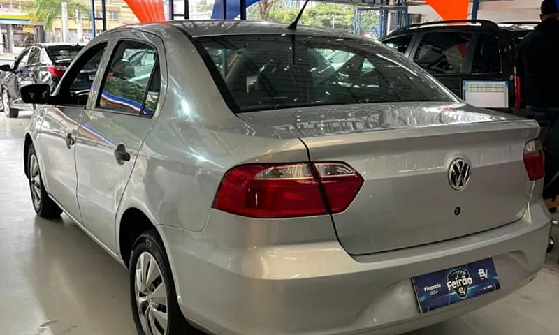 Volkswagen Voyage 1....