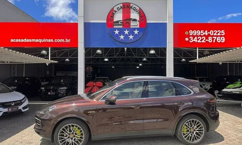 Porsche Cayenne E-Hy...