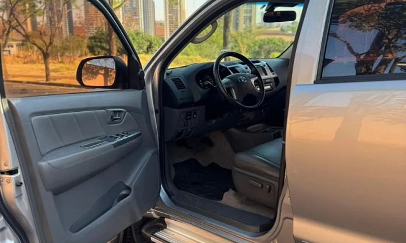 Toyota Hilux Cd Srv ...