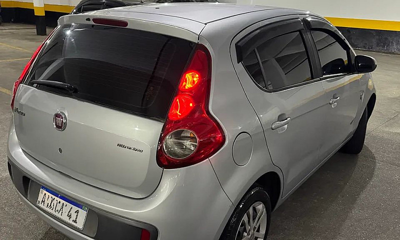 Fiat Palio Attractiv...