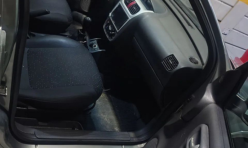 Chevrolet Corsa Hat....