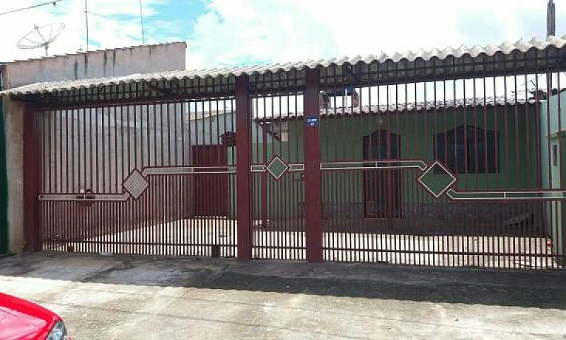 Casa Cnr 01 130 Mil...