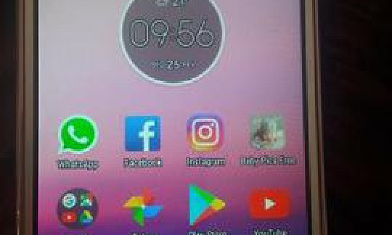 Vendo Moto C Plus...