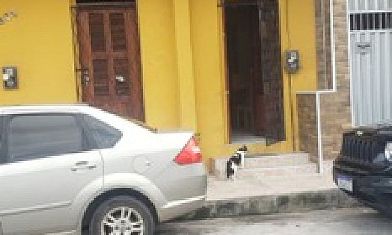 Apartamento Com Um Q...