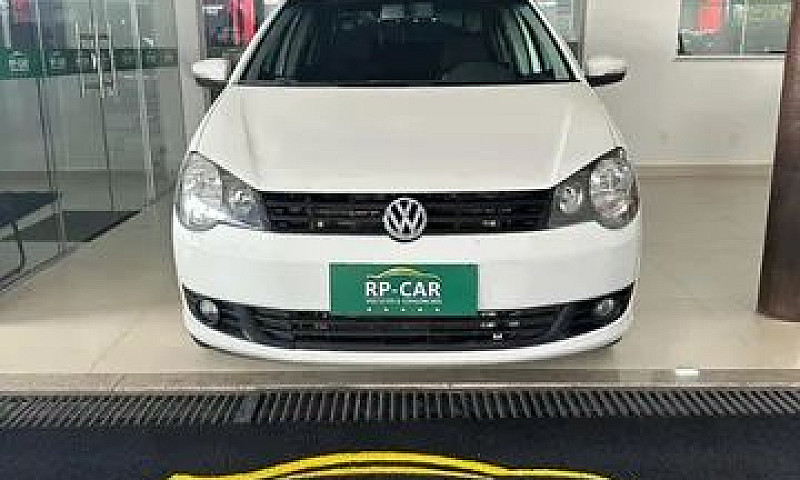 Polo Sedan 1.6 14/14...