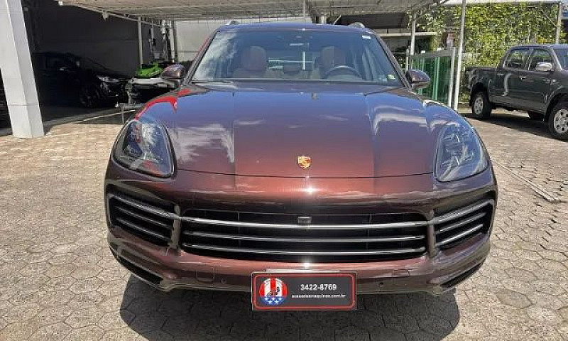 Porsche Cayenne E-Hy...