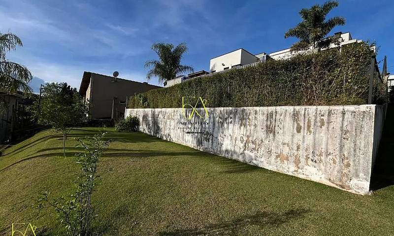 Casa Em Condomínio P...