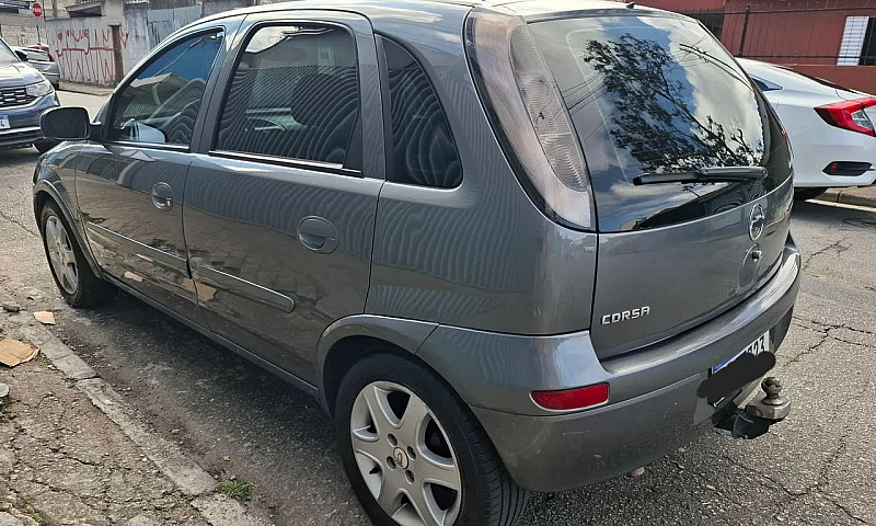 Chevrolet Corsa Hat....