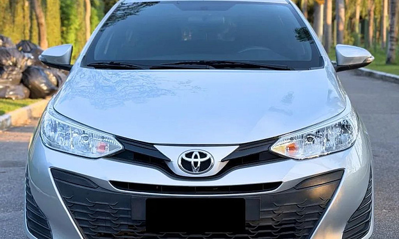 Toyota Yaris Xl Plus...