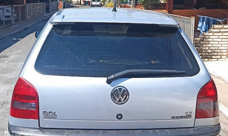 Veículo Gol Bem Cons...