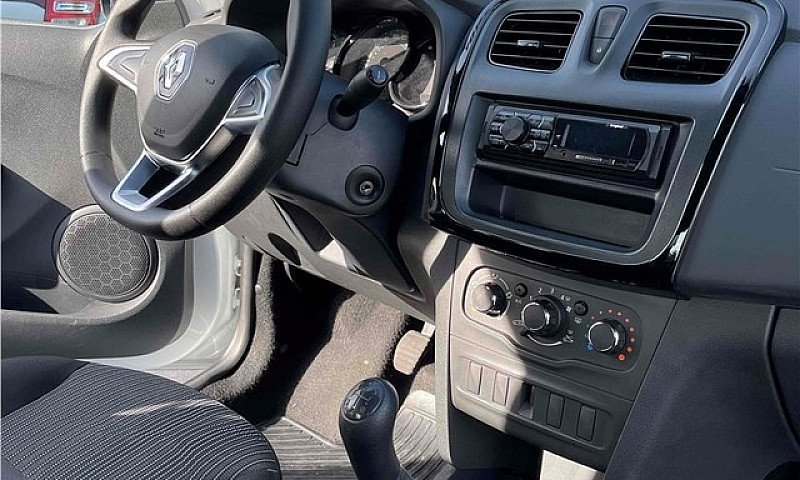 Renault Logan 2021 1...