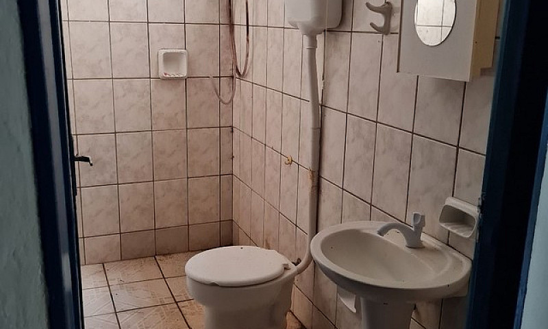 Casa Com 2 Quartos B...