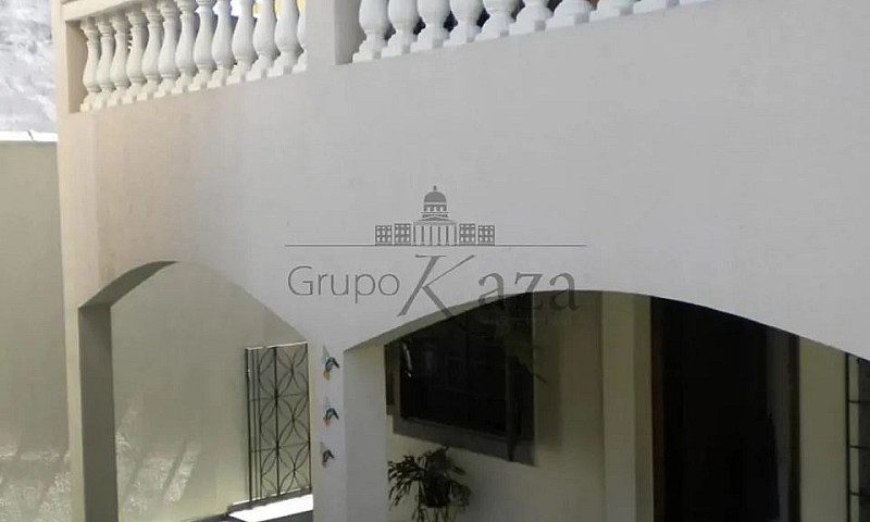 Casa Sobrado Com Edí...