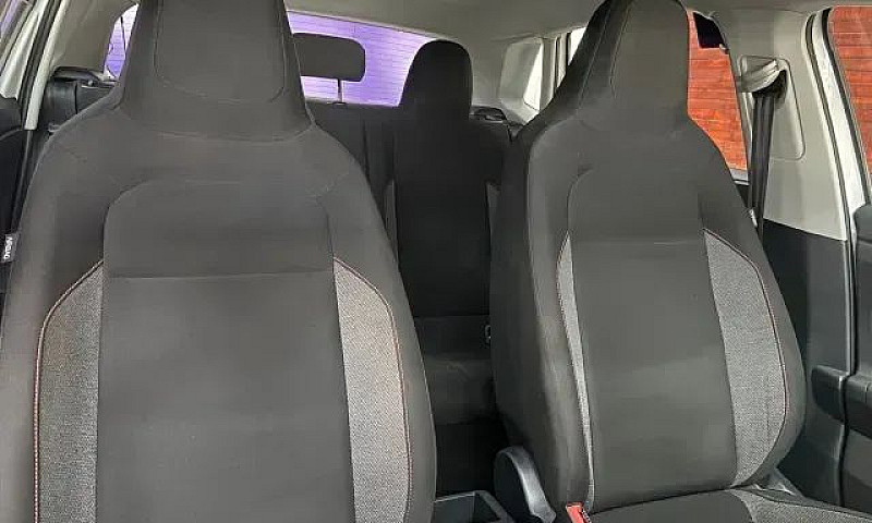 Volkswagen Polo Trac...