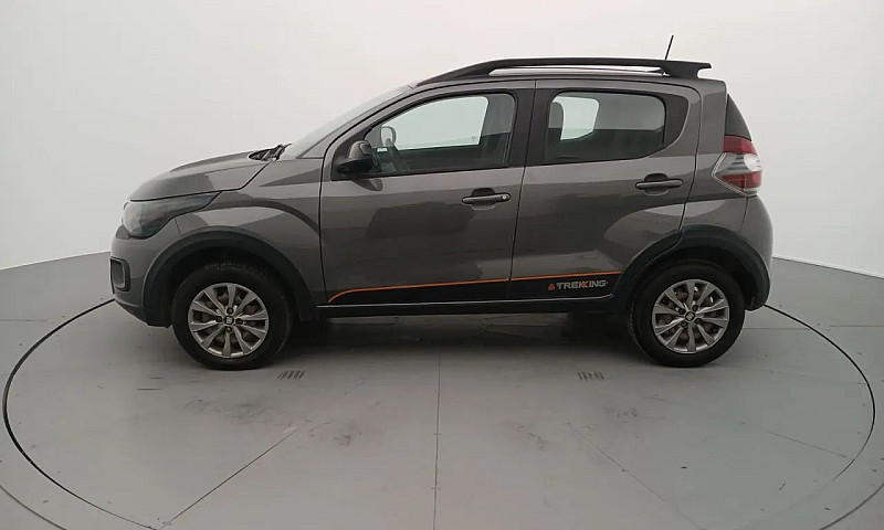 Fiat Mobi Trekking 1...