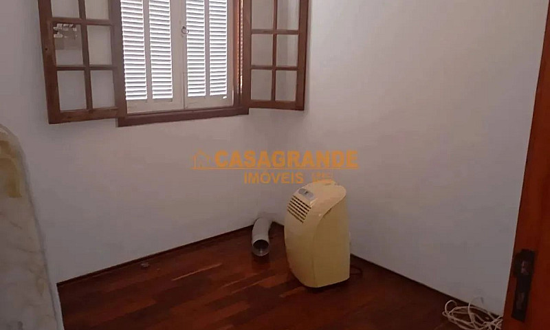 Casa Para Locação  C...