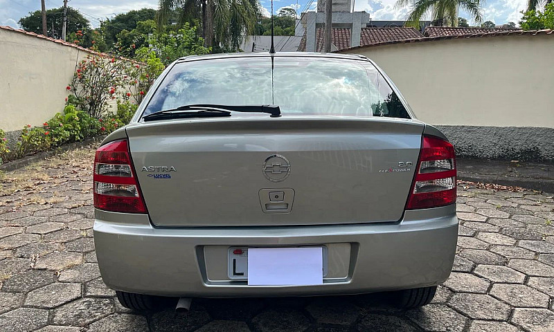 Chevrolet Astra Adva...