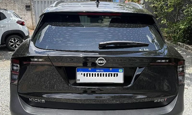 Nissan Kicks 1.0 Tur...