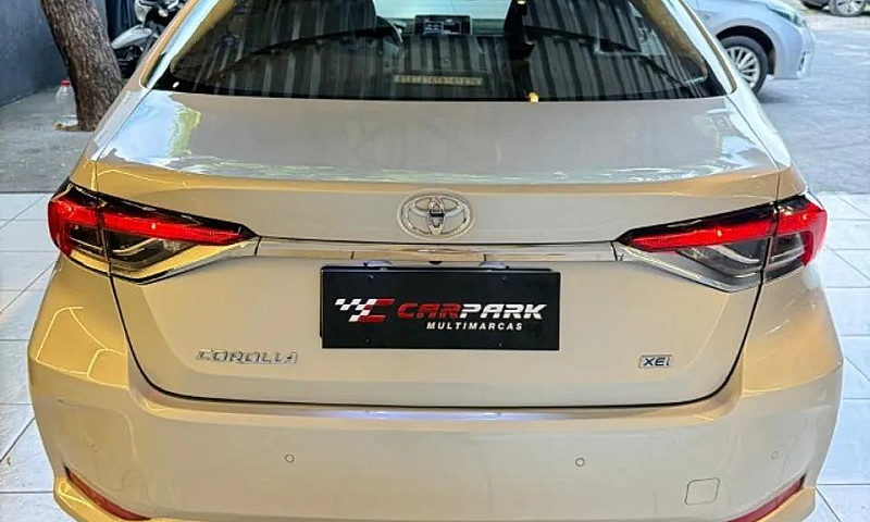 Toyota Corolla Xei 2...