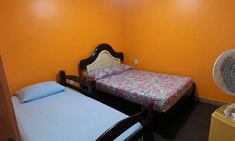 Casa (Sobrado) À Ven...