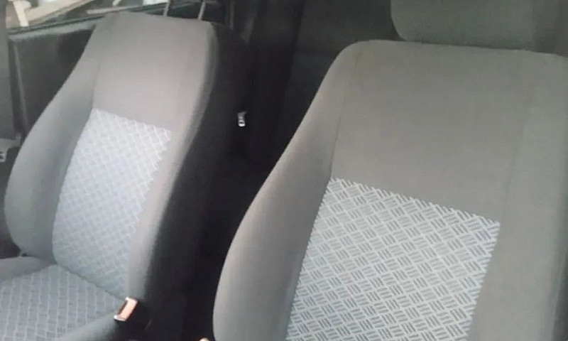 Ford Fiesta Sed. 1.6...